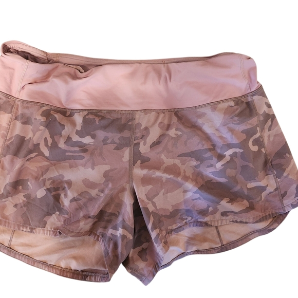 Lululemon Speed Up Short *2.5"Incognito Camo Pink Taupe Multi / Pink Taupe - Picture 2 of 4